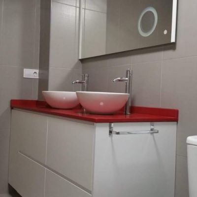 Mobiliario baño a medida en Lugo